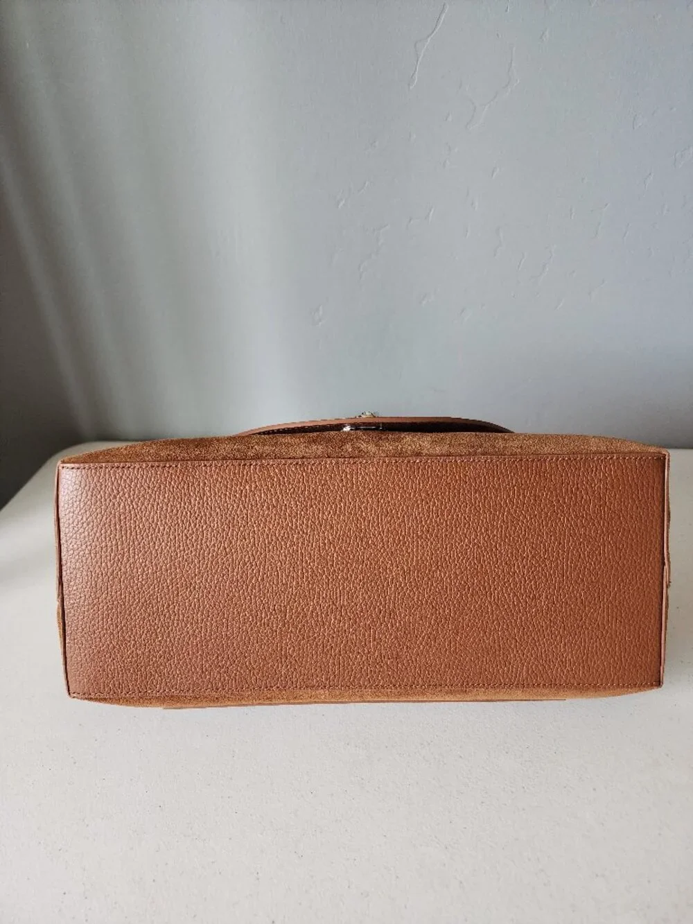 Coccinelle Satchel/Crossbody "LIKE NEW" - Picture 8 of 16